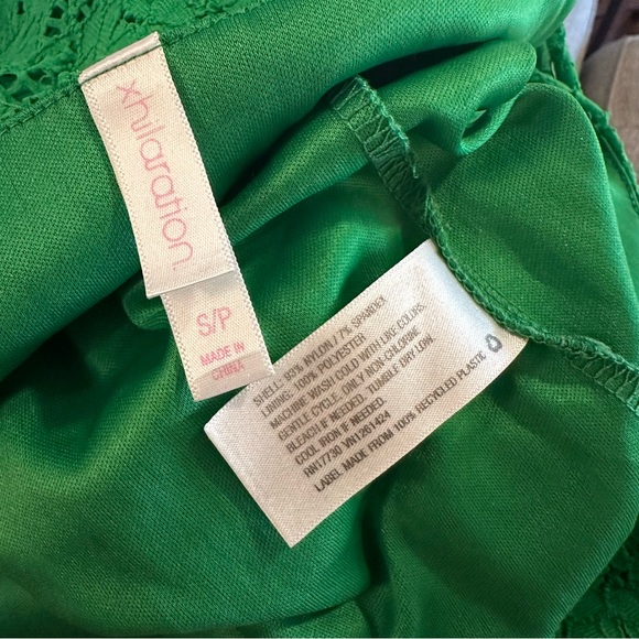 Xhilaration Emerald Green Floral Lace Elastic Waist Dress Size Small - Picture 11 of 14